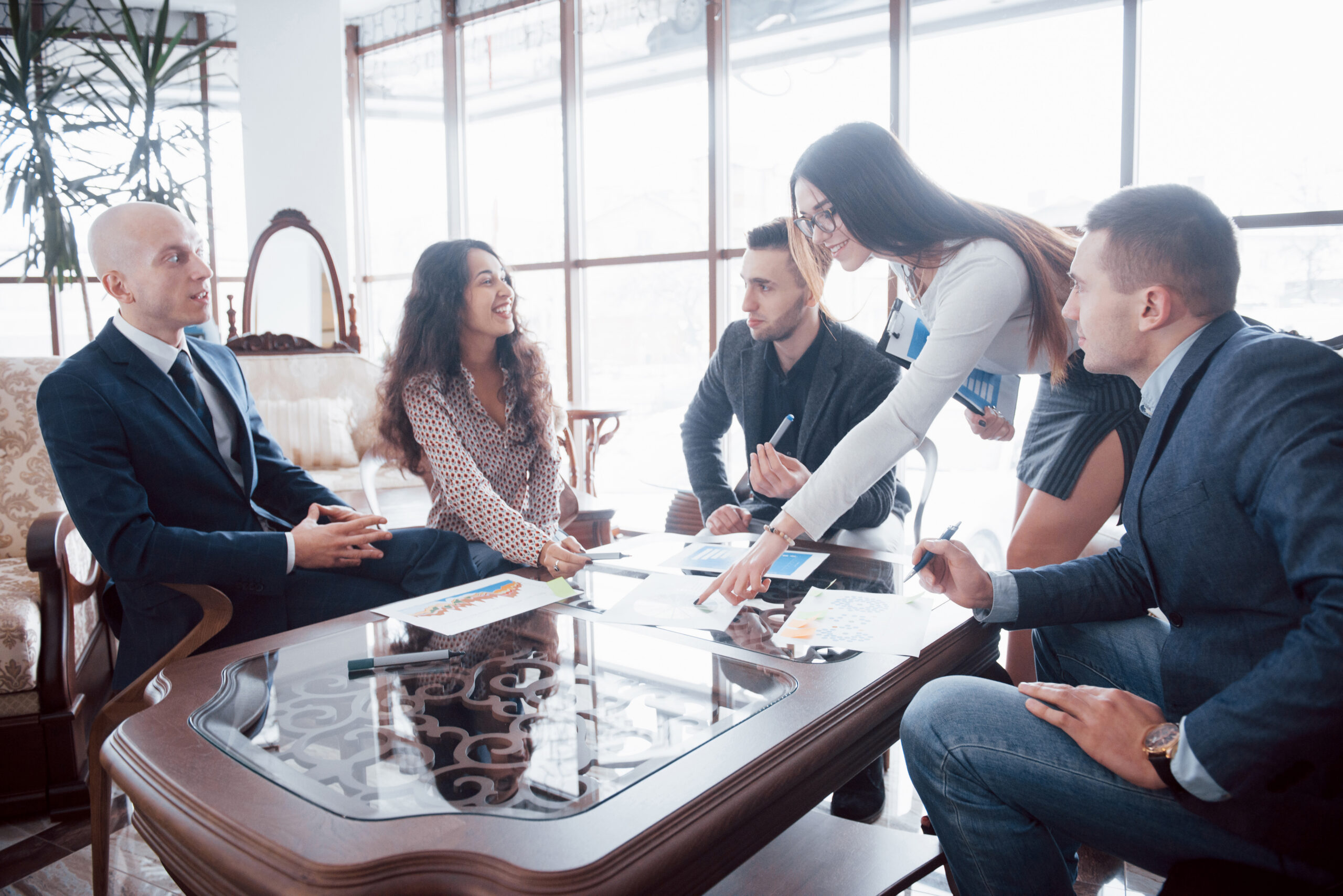 A group of lead generation strategists humanizing the sales process